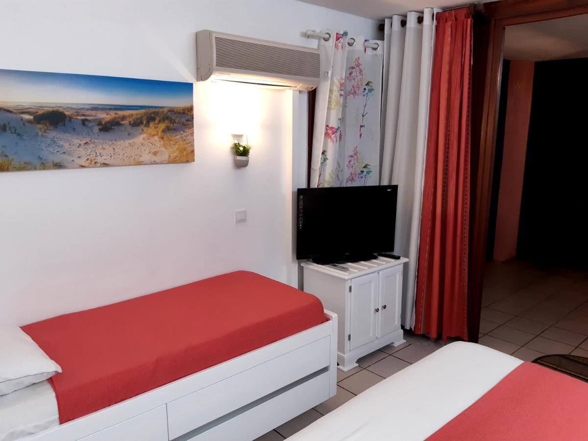Studio Climatise - Piscine-Plage - 1 A 2 Personnes 圣安娜 外观 照片